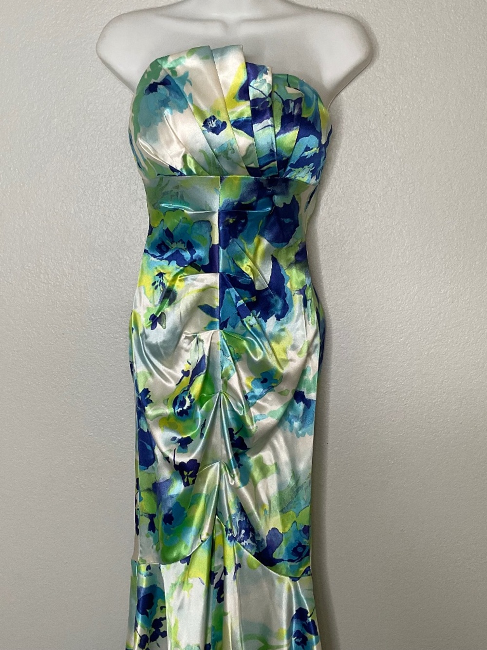 Wendye Chaitin Jump Apparel Mermaid Gown Fairytale Floral Romantic Size 1/2